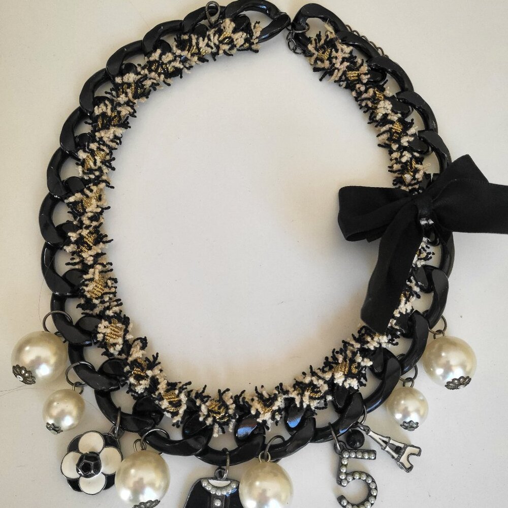 Cute necklace